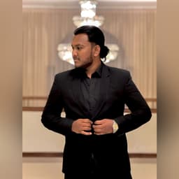 Kaveesha Yomal - Co-Founder & Software Engineer